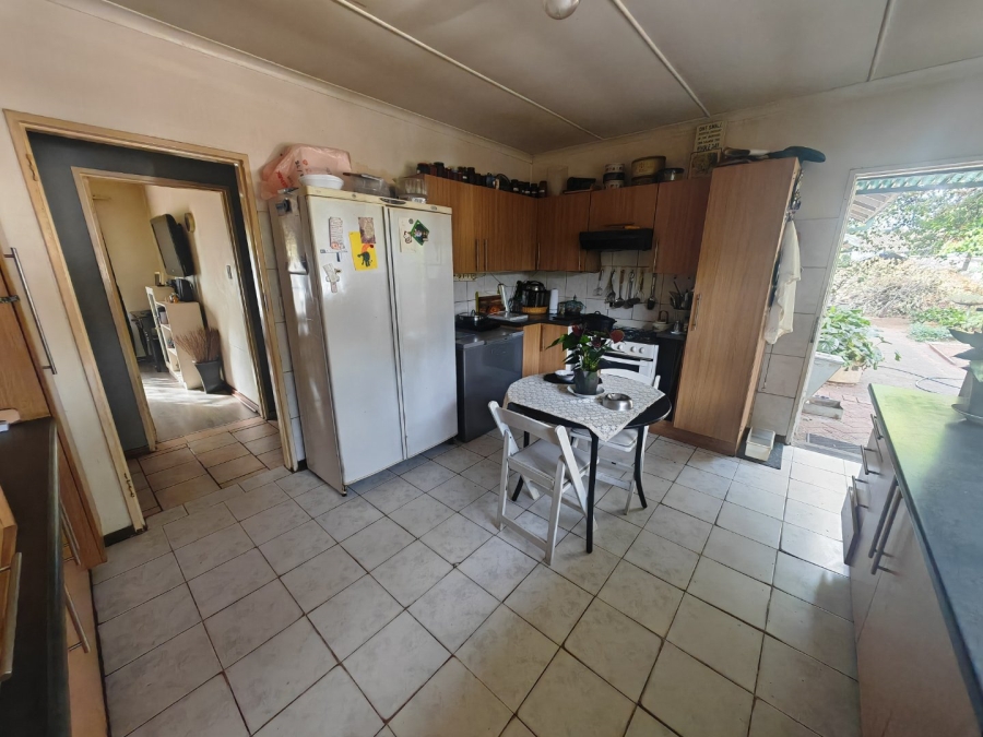 8 Bedroom Property for Sale in Fleurdal Free State